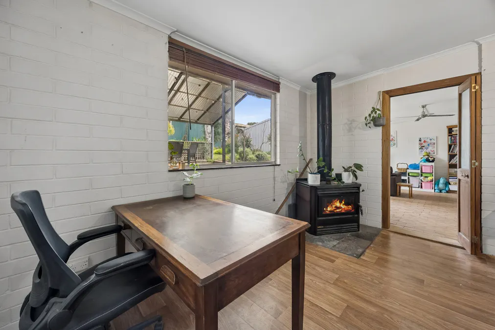 62 McHenry Street, Murray Bridge, SA, 5253 - Image 6