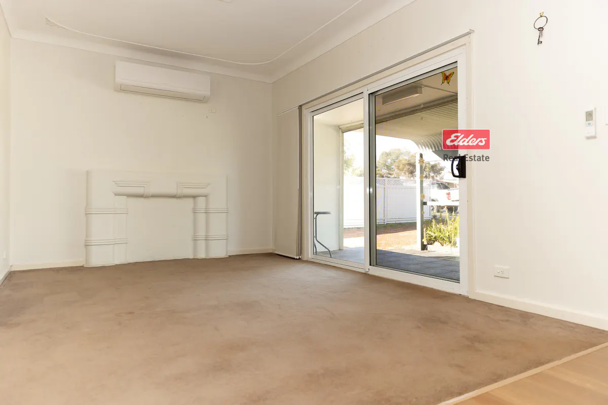 40 Endersbee Street — photo 3 of 20