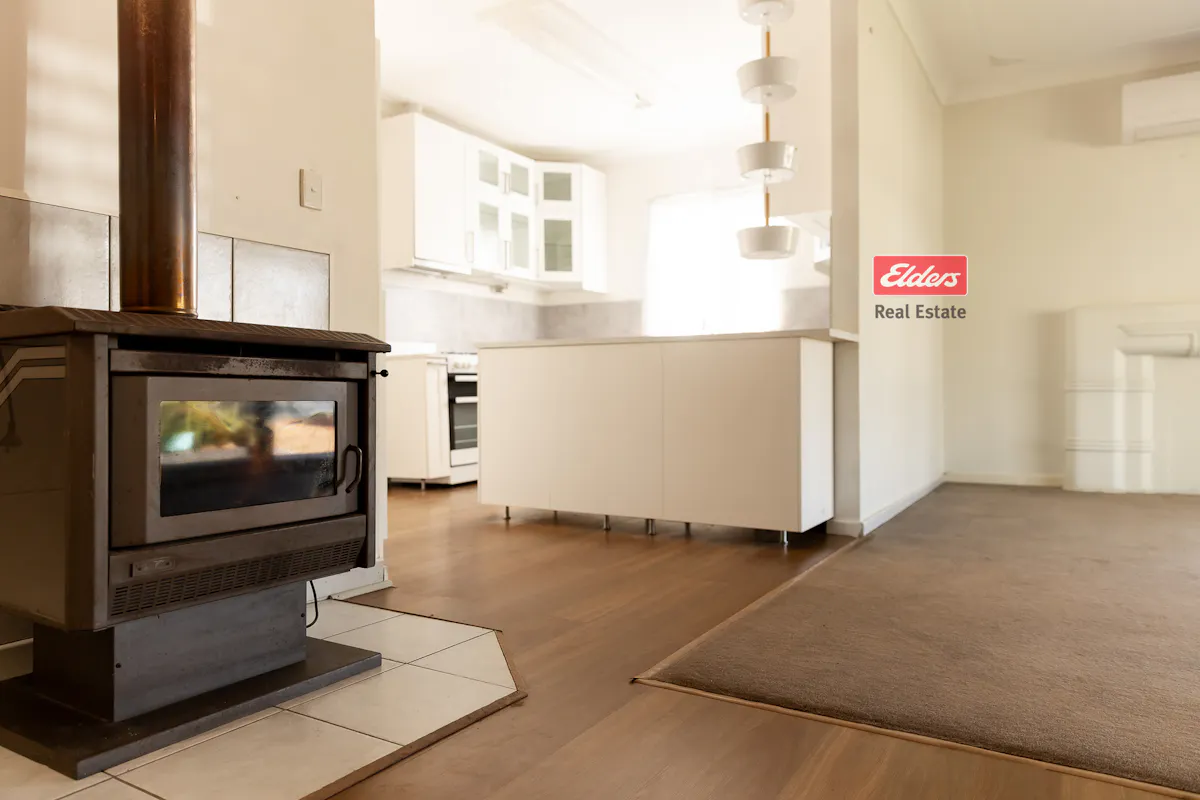 40 Endersbee Street — photo 4 of 20