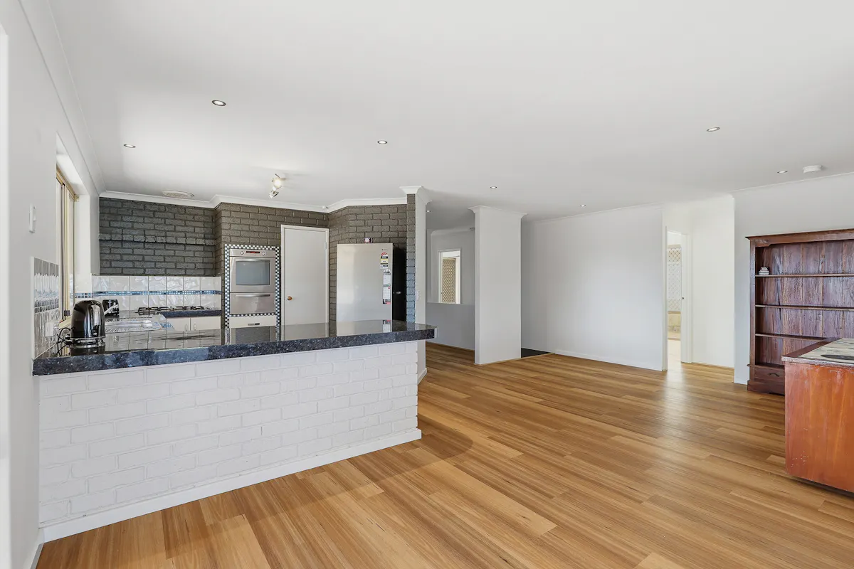 9 Gascoyne Way — photo 13 of 26