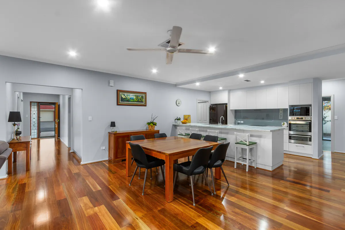 15 Boronia Circuit — photo 7 of 30