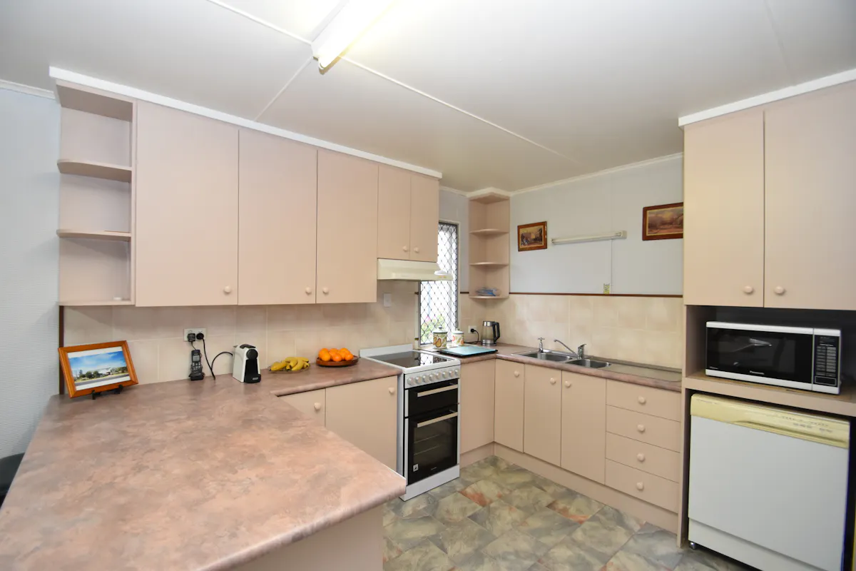 39 Francis Street — photo 4 of 19