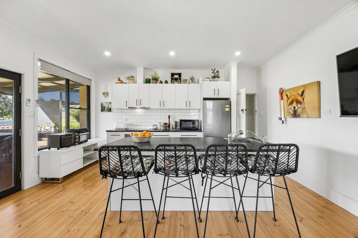 24 South Bokara Road — photo 14 of 30
