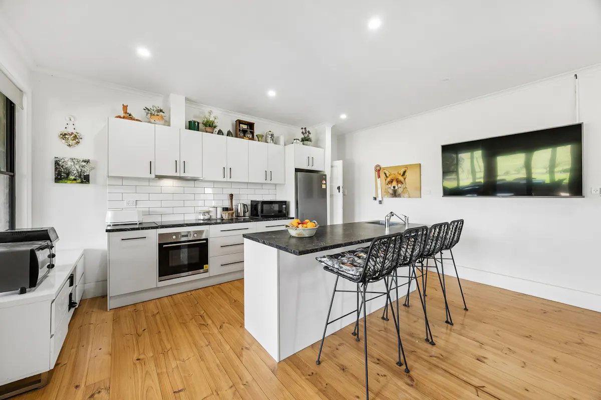 24 South Bokara Road — photo 15 of 30