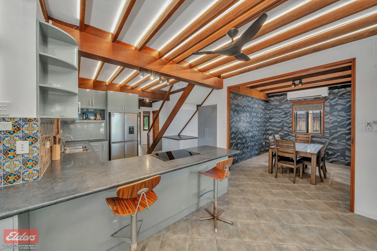 42 Luff Street — photo 9 of 30