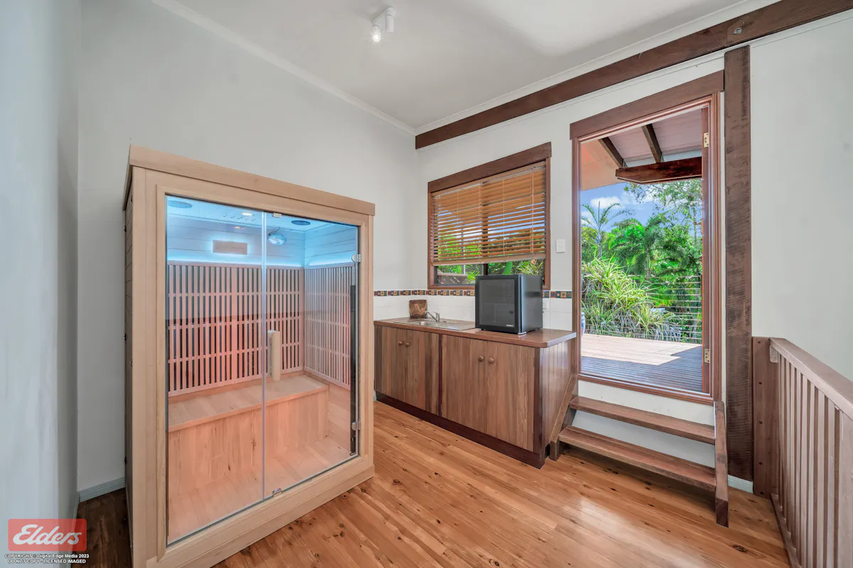 42 Luff Street — photo 15 of 30
