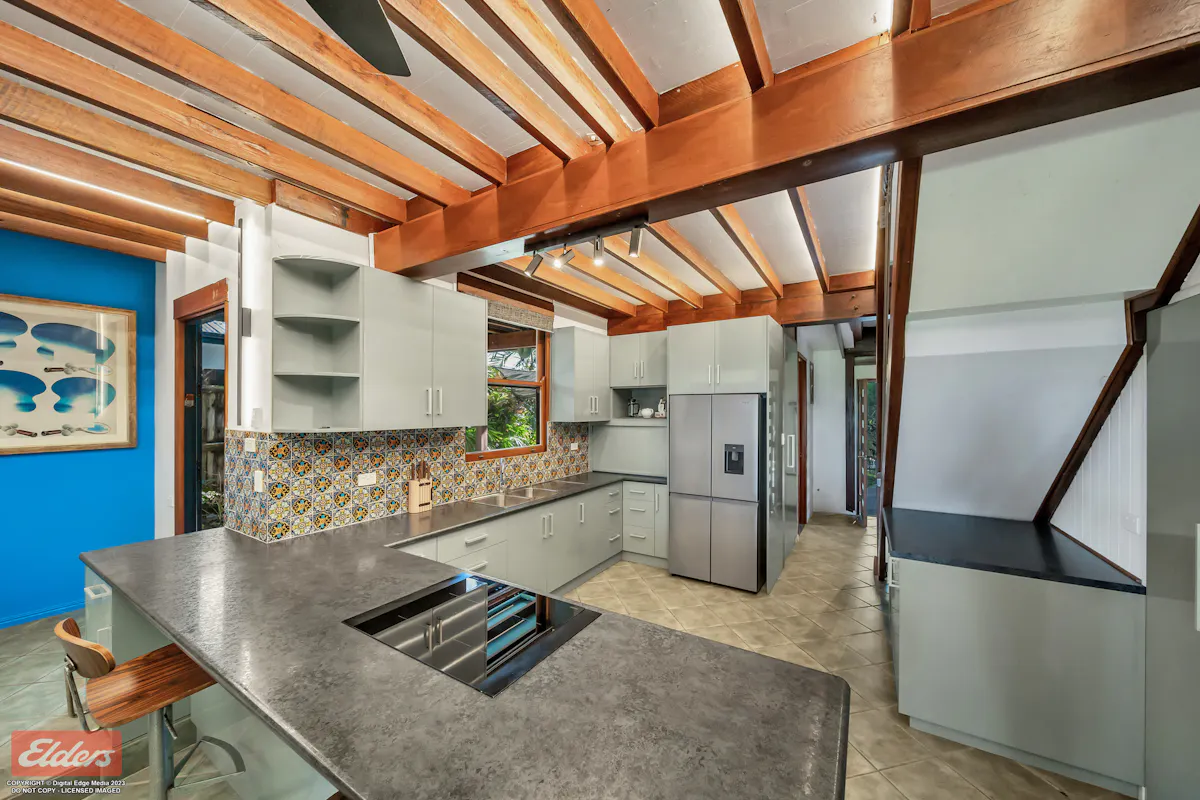 42 Luff Street — photo 10 of 30