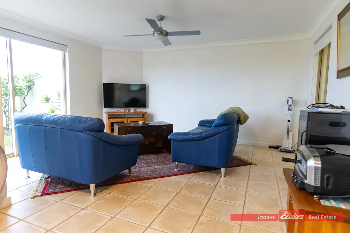 2/174 Arcadia Drive — photo 3 of 25
