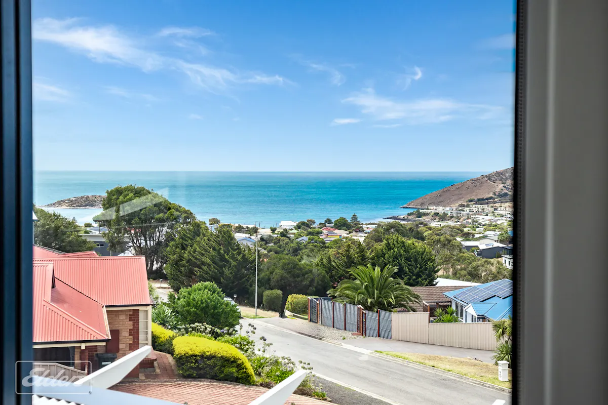 12 Cygnet Court — photo 2 of 30