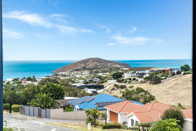 12 Cygnet Court — photo from Elders Real Estate Victor Harbor