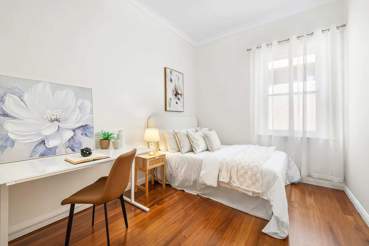 27 Violet Street — photo 7 of 20