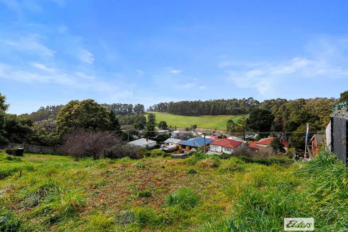 48A Spencer Street — photo 8 of 9