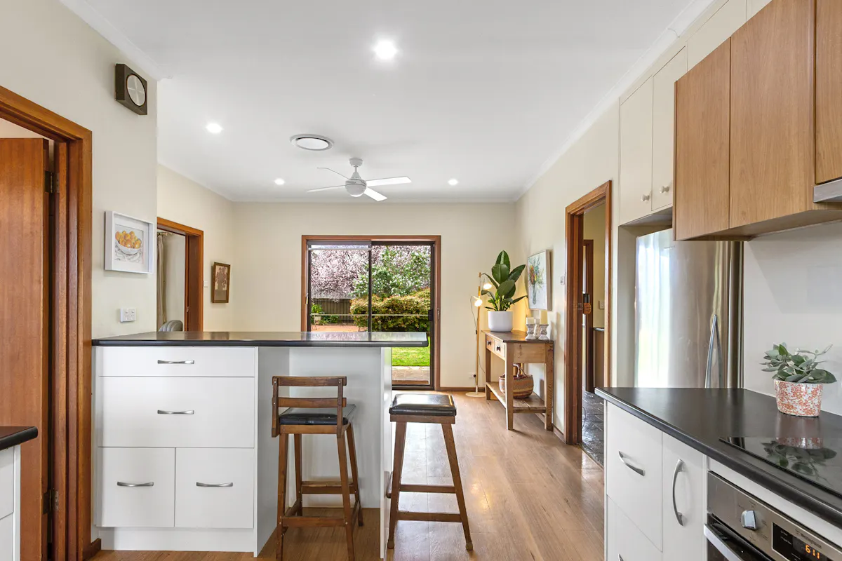 14 Margaret Street — photo 18 of 30