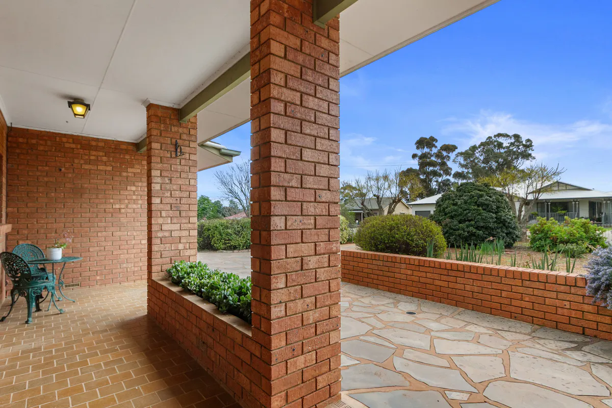 14 Margaret Street — photo 4 of 30