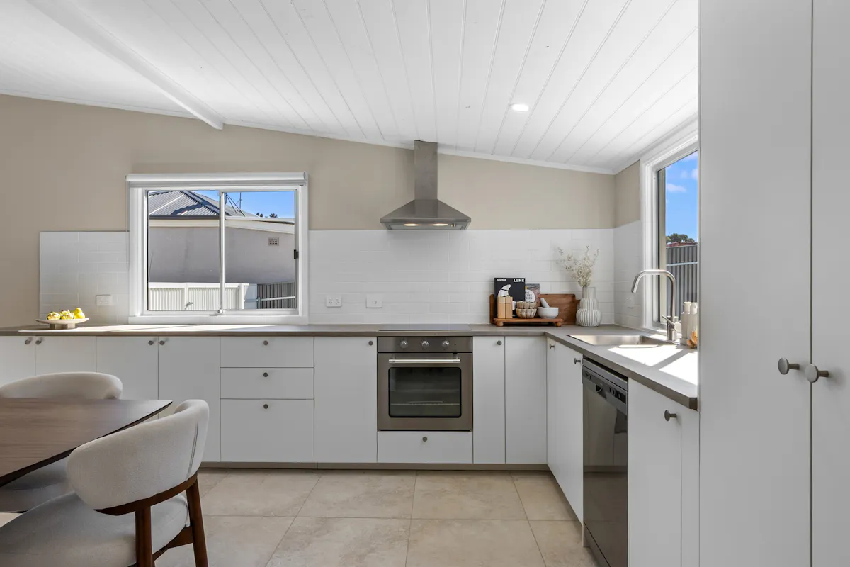 7 Hannan Street — photo 9 of 25
