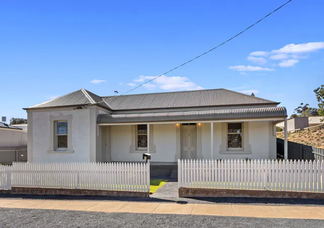 7 Hannan Street — photo from Elders Real Estate Barossa