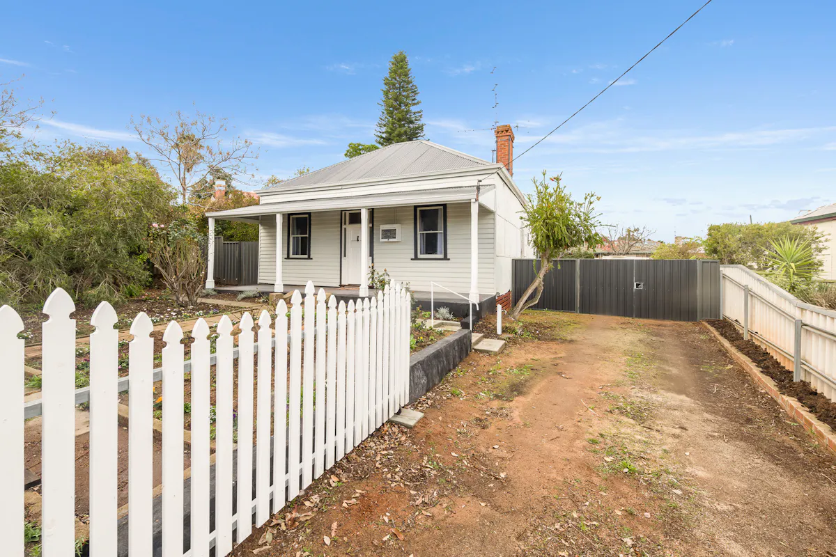 20 Newcastle Road — photo 2 of 27