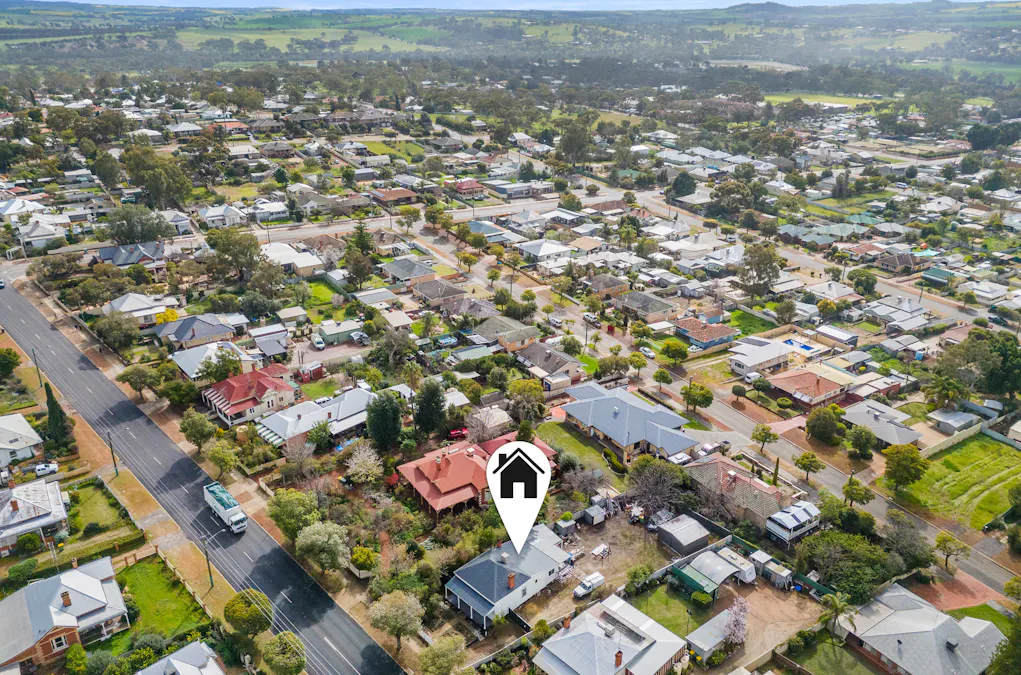 20 Newcastle Road, Northam, WA, 6401 - Image 25