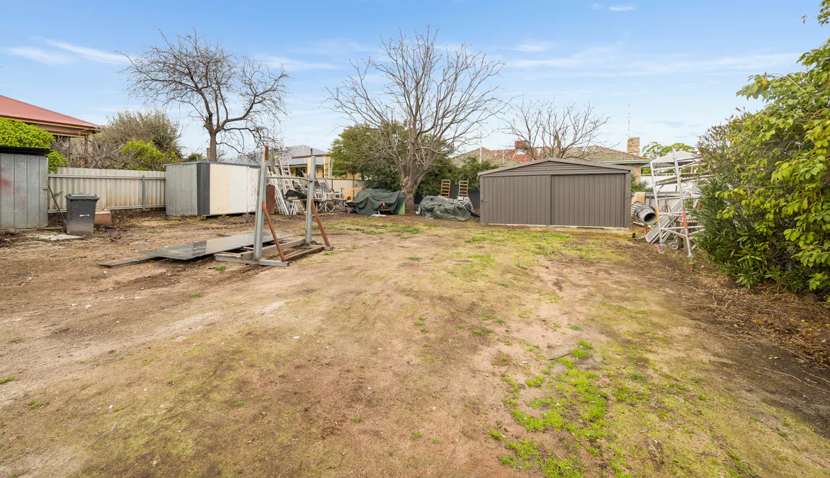 20 Newcastle Road, Northam, WA, 6401 - Image 21