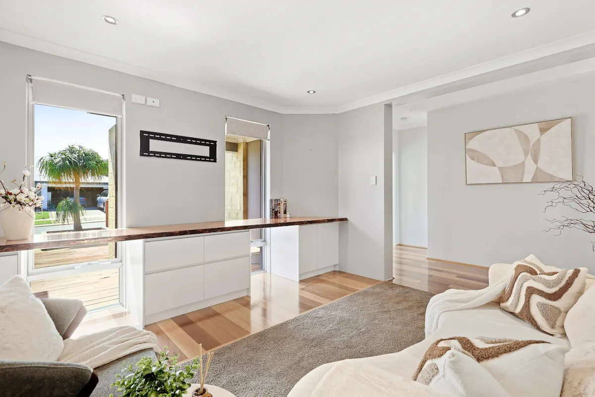 12 Rivette Road — photo 11 of 29