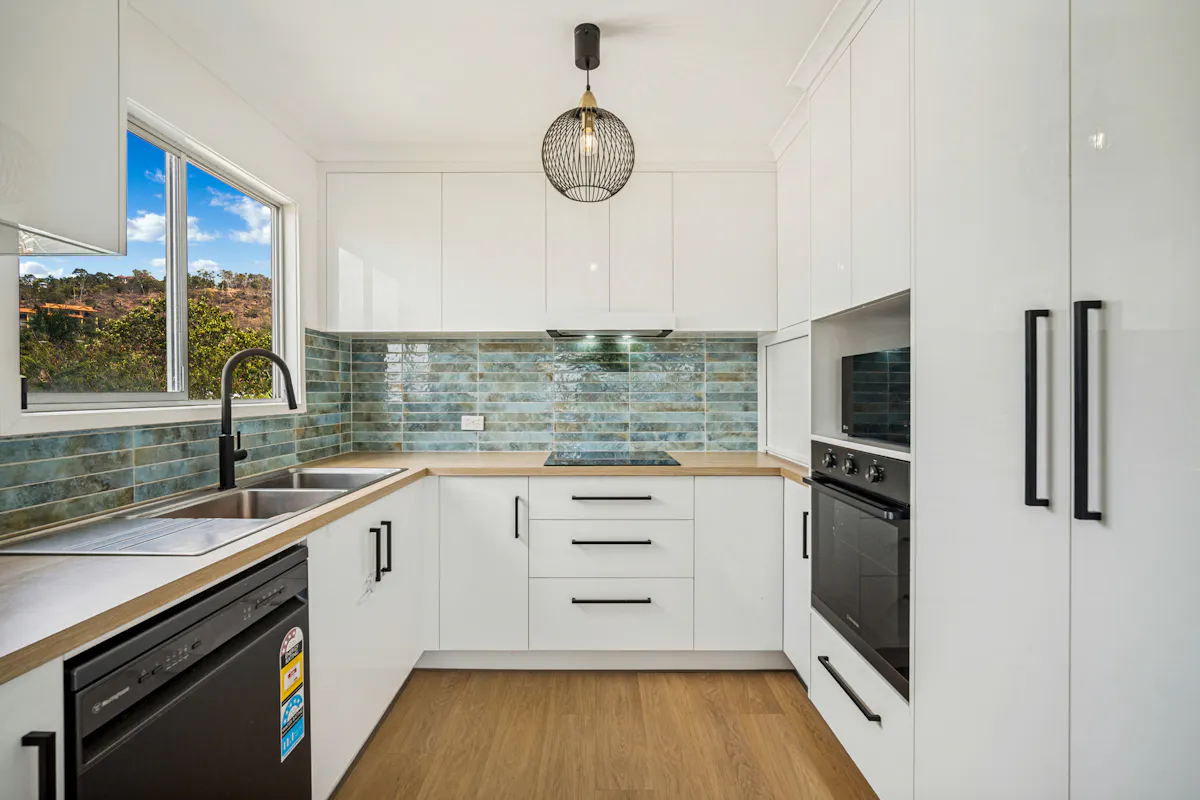 5 Etheridge Street — photo 2 of 14