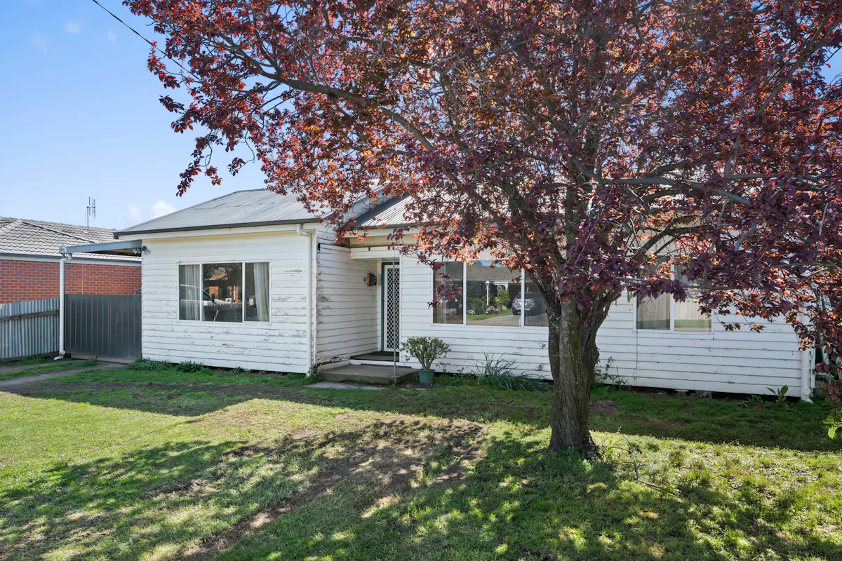2 Elgin Avenue — photo 2 of 13