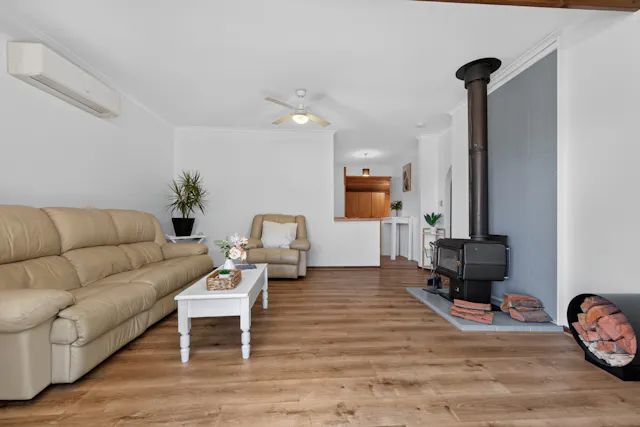 9 Elizabeth Street — photo from Elders Real Estate Kangaroo Island