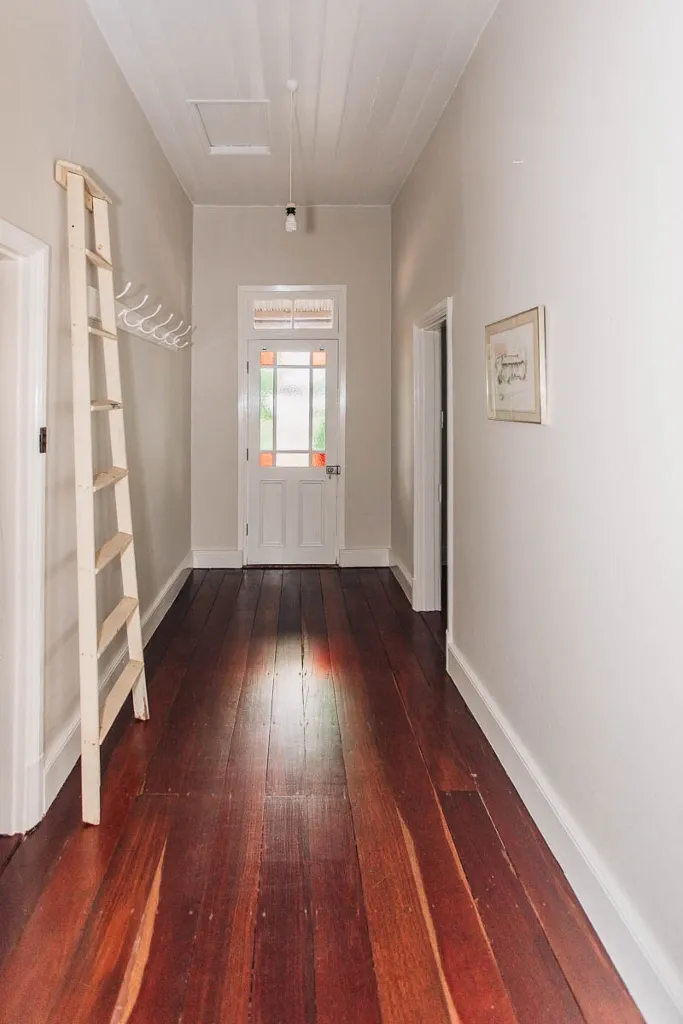 60 Panmure Road — photo 10 of 30