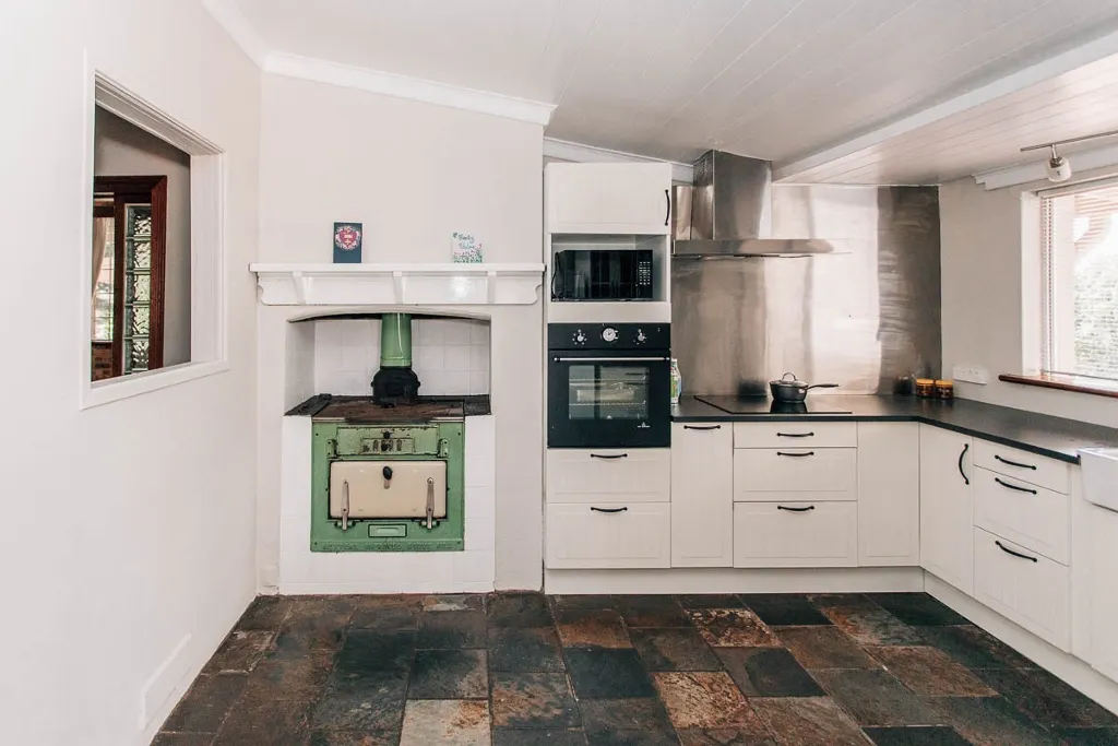60 Panmure Road — photo 7 of 30