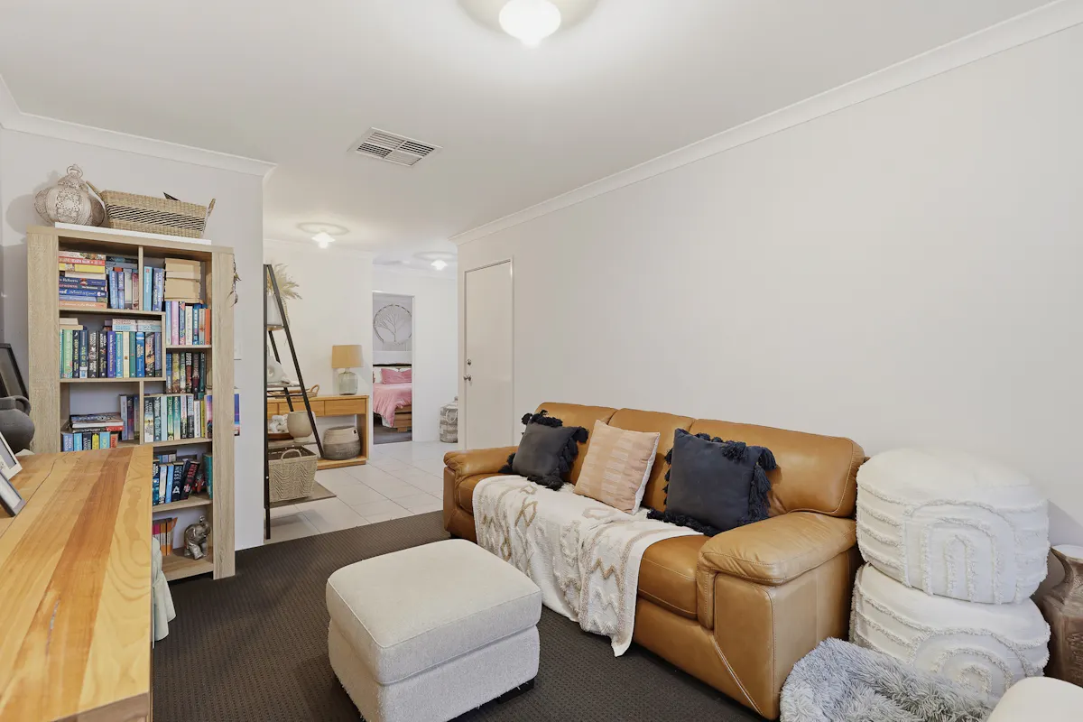 33 Maiden Way — photo 8 of 19