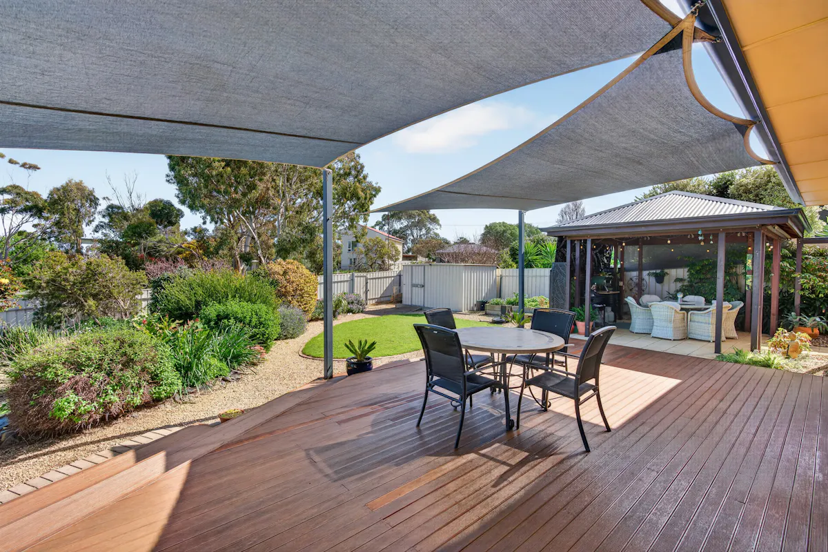 10 Merino Avenue — photo 23 of 30