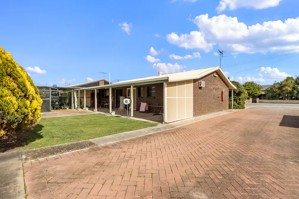 4 Grace Street, Edithburgh, SA, 5583 - Image 17