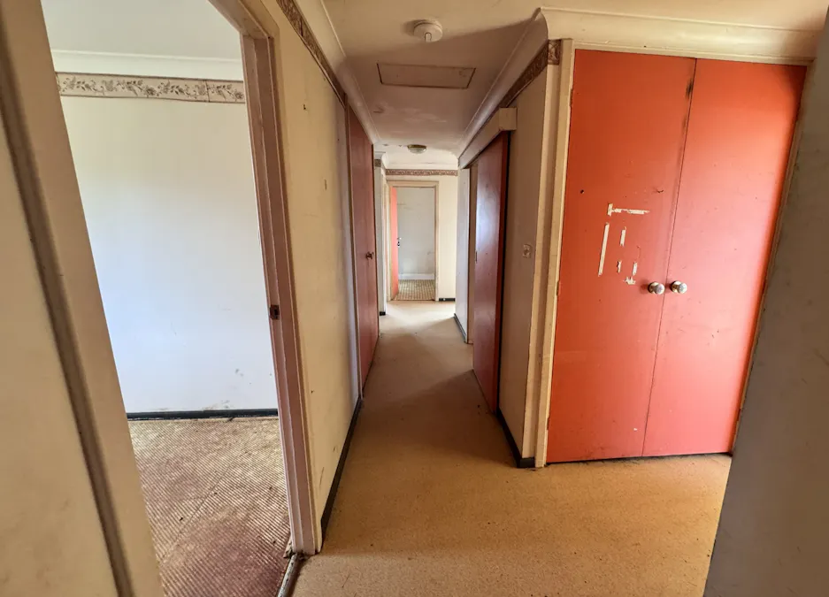 13 Clarkson Street, Northam, WA, 6401 - Image 5