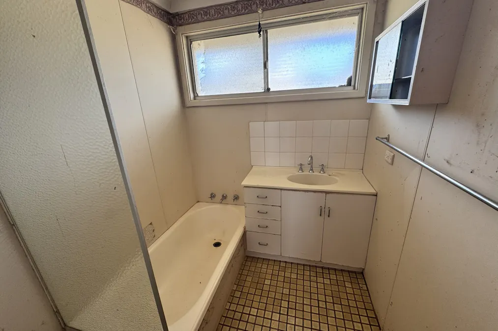 13 Clarkson Street, Northam, WA, 6401 - Image 15