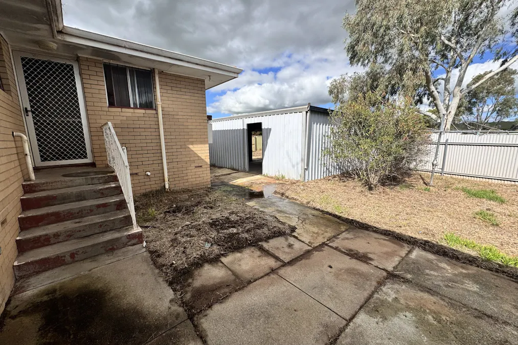 13 Clarkson Street, Northam, WA, 6401 - Image 21