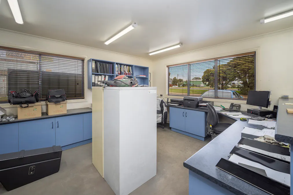 284 Coleraine Road, Hamilton, VIC, 3300 - Image 7