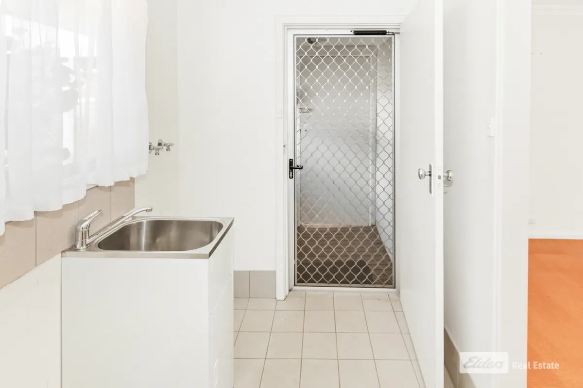 4 Richardson Street — photo 11 of 18