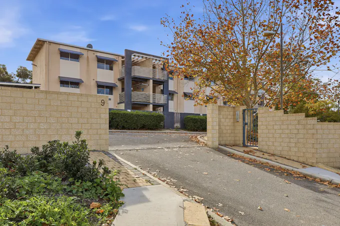 9/9 Beacham Place, Medina, WA, 6167