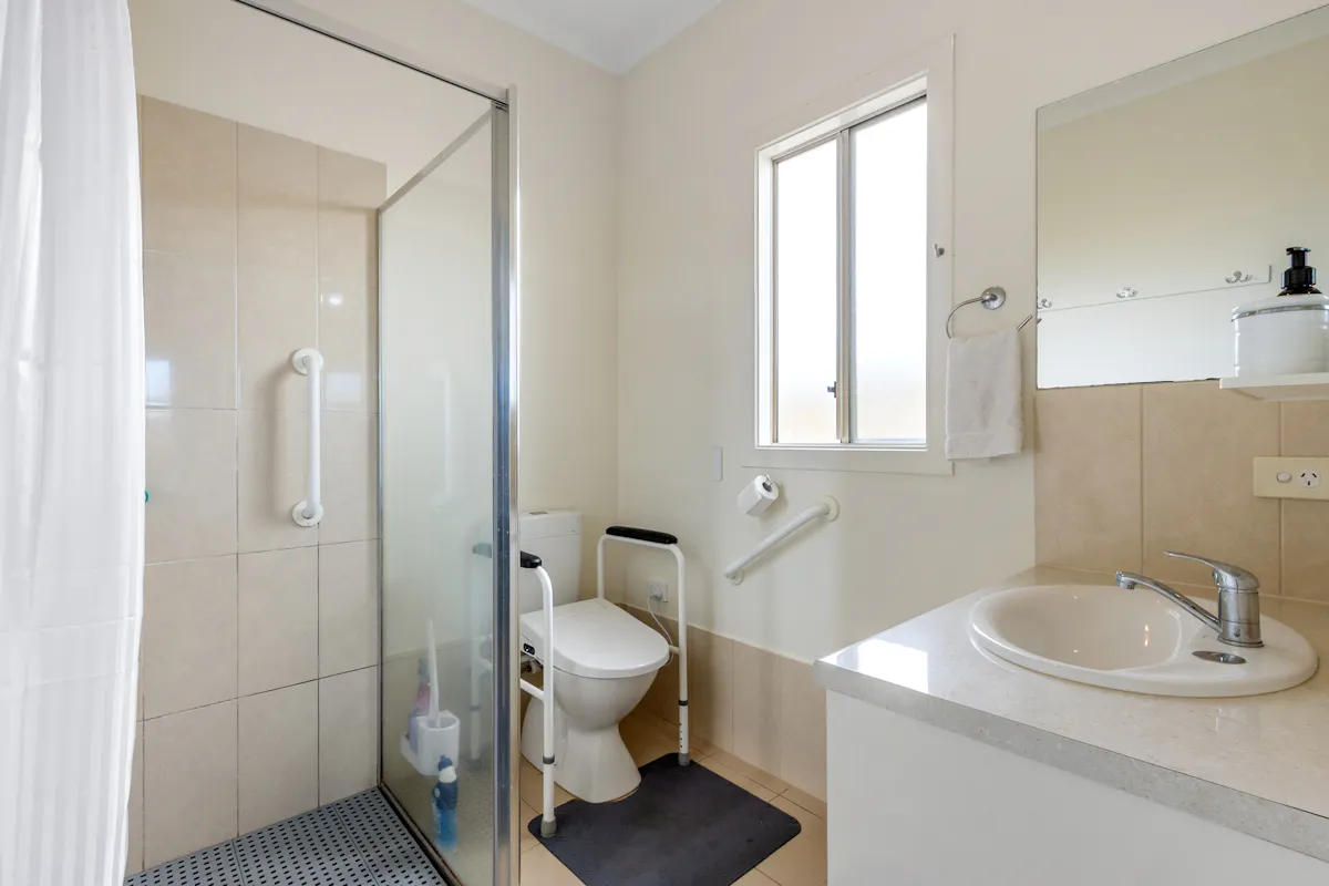 7 Dart Close — photo 11 of 26