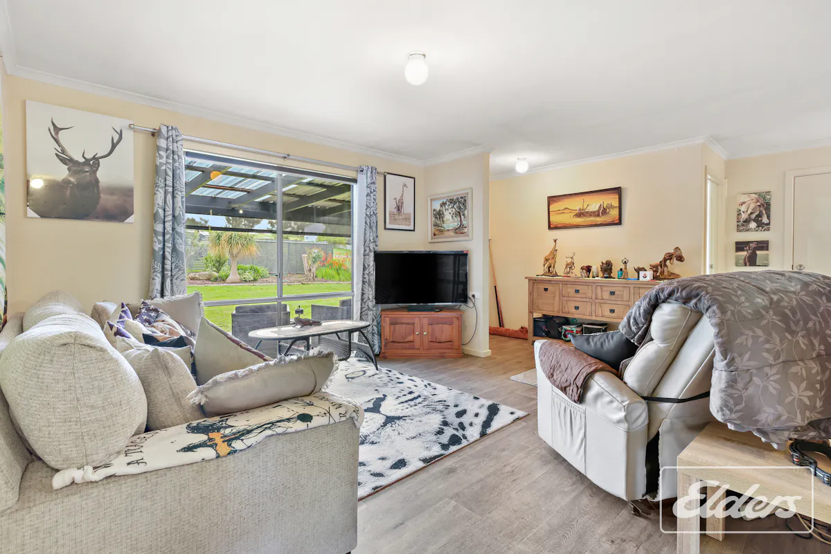 34 Alexandrina Drive — photo 22 of 30