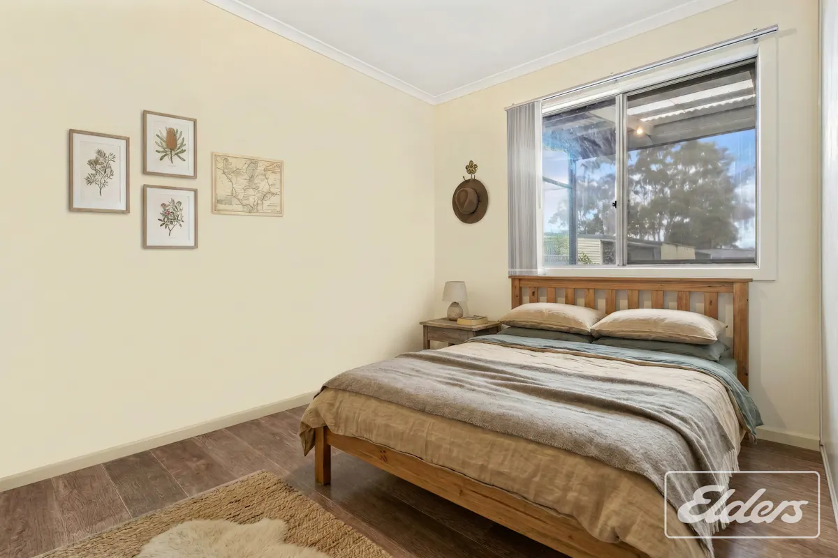 34 Alexandrina Drive — photo 8 of 30