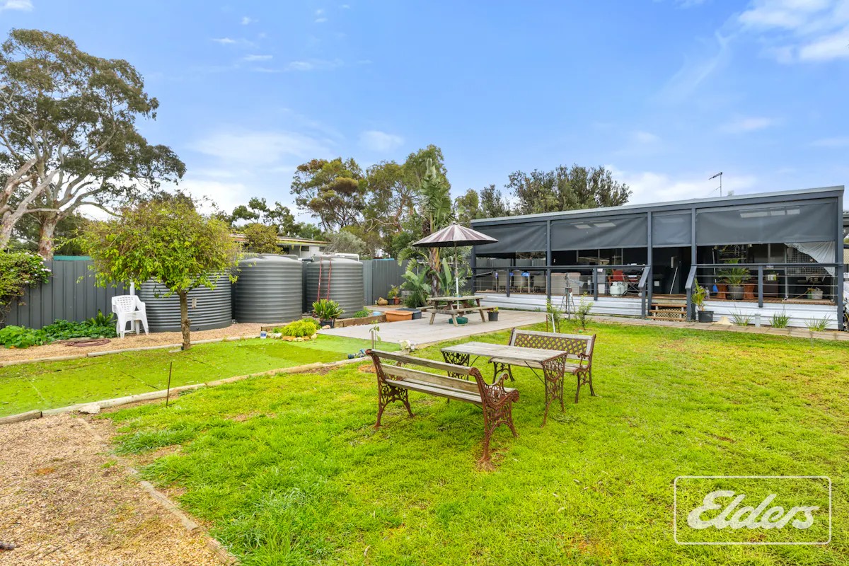 34 Alexandrina Drive — photo 25 of 30