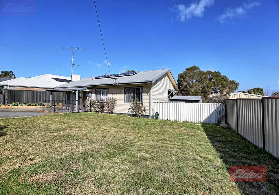 42 Grant Street, Narrogin, WA, 6312 - Image 1