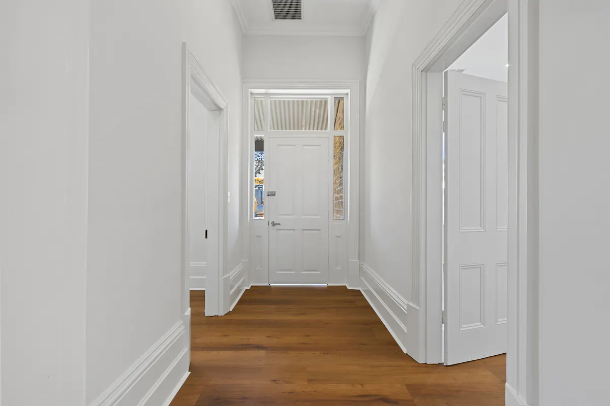 6 Francis Street — photo 3 of 27