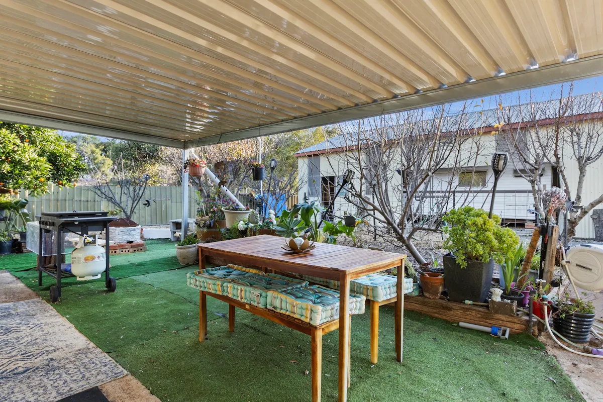 59 Railway Terrace West — photo 15 of 19