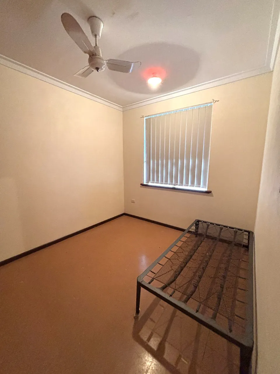 35 Crowther Street — photo 24 of 30