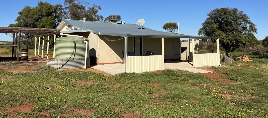 372 Burton Road, Ambania, WA, 6632 - Image 6