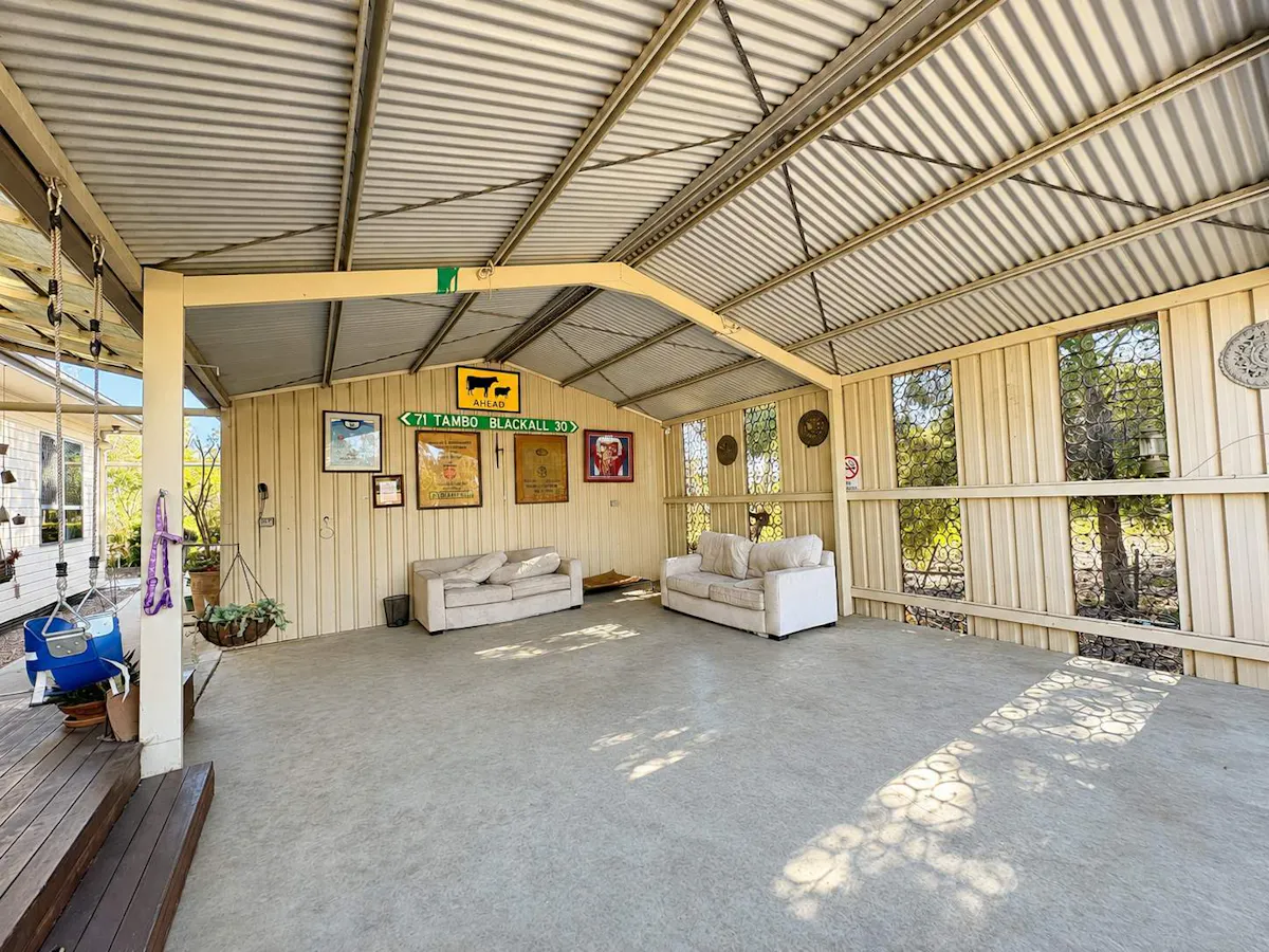22 Winton Street — photo 17 of 19