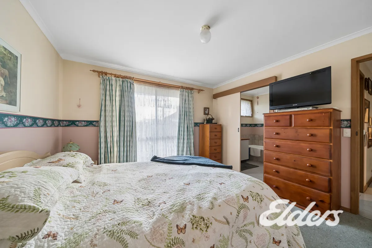 37 McLean Street — photo 7 of 17