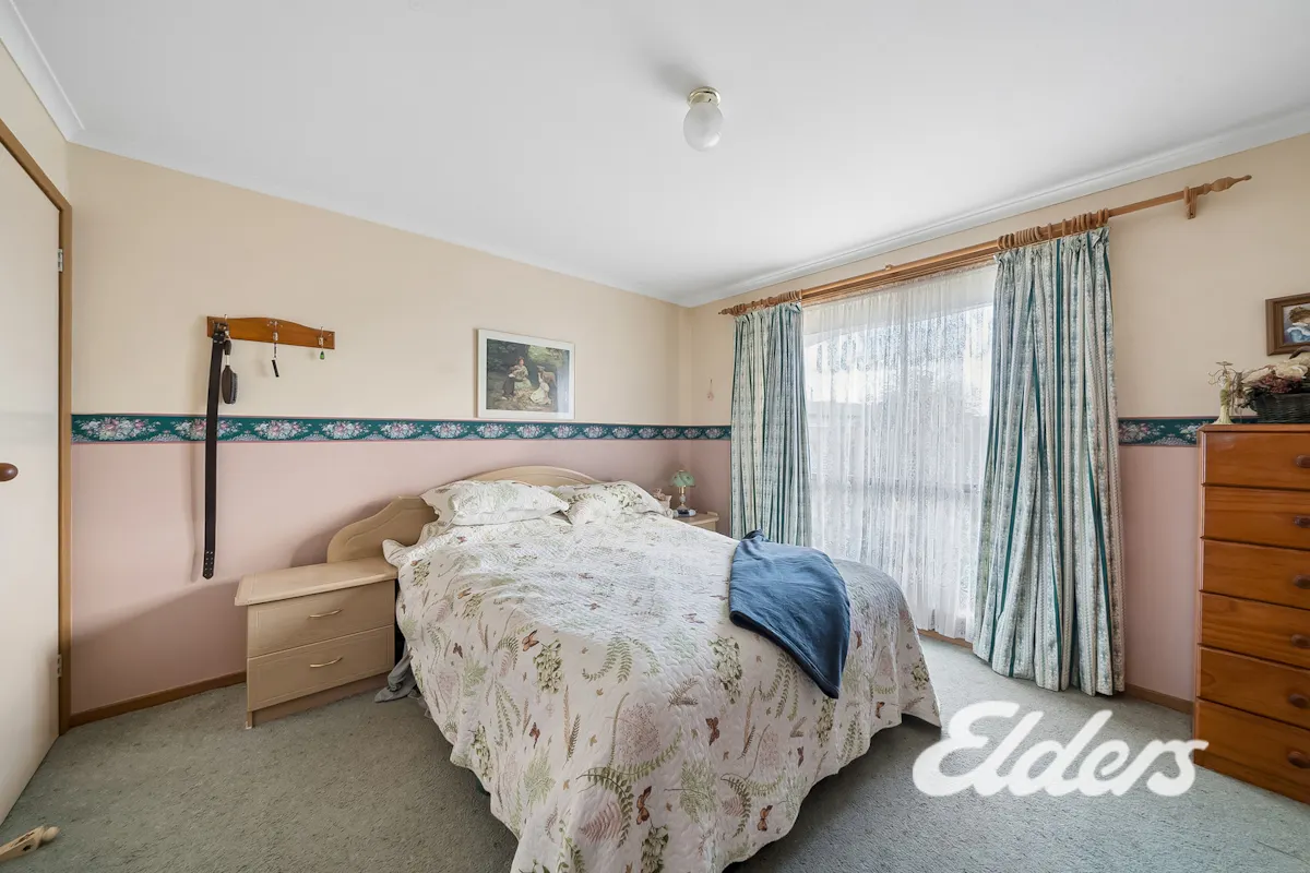 37 McLean Street — photo 9 of 17